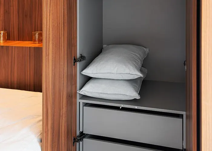 Core -studio Parking -50 Cents