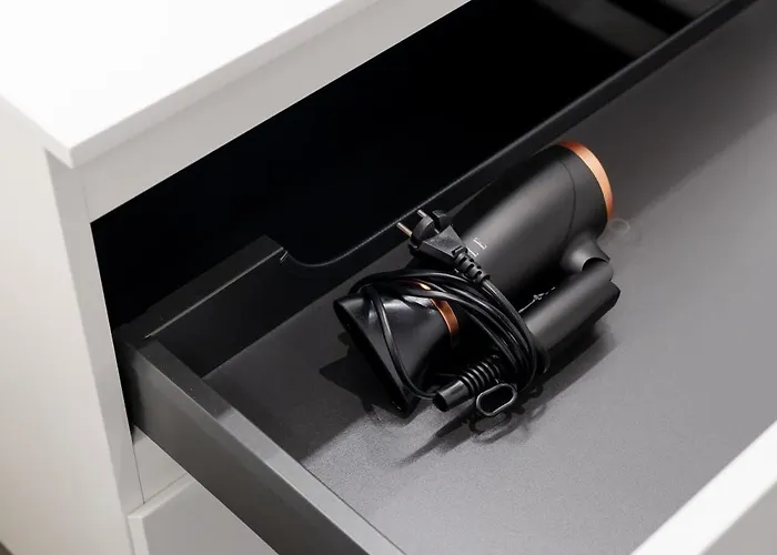 Core -studio Parking -50 Cents * ルクセンブルク