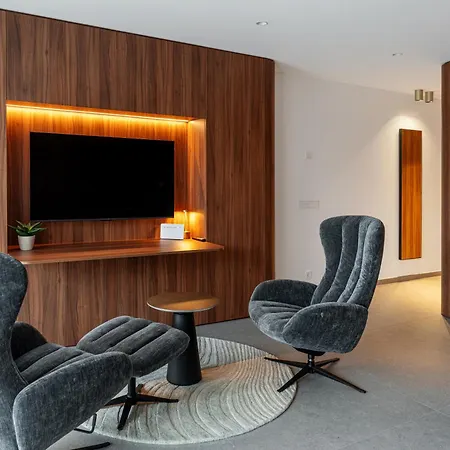 Core -studio Parking -50 Cents Luxembourg