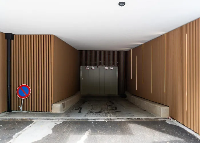 Core -studio Parking -50 Cents