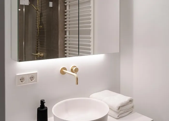 Apartament Core -studio Parking -50 Cents *